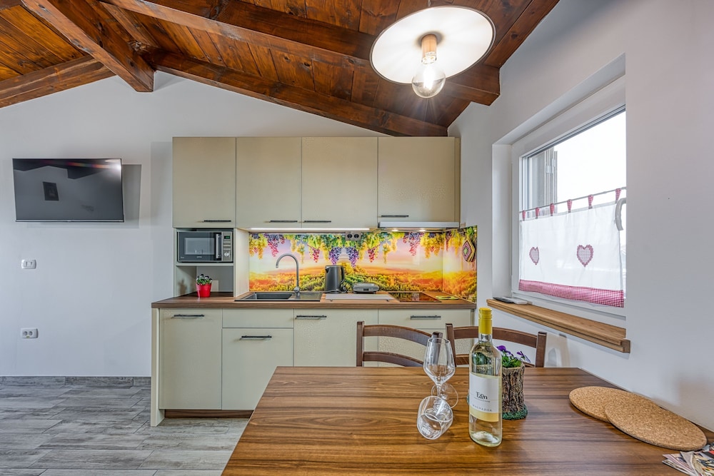 Tourist Farm Tonin - Apartment 3