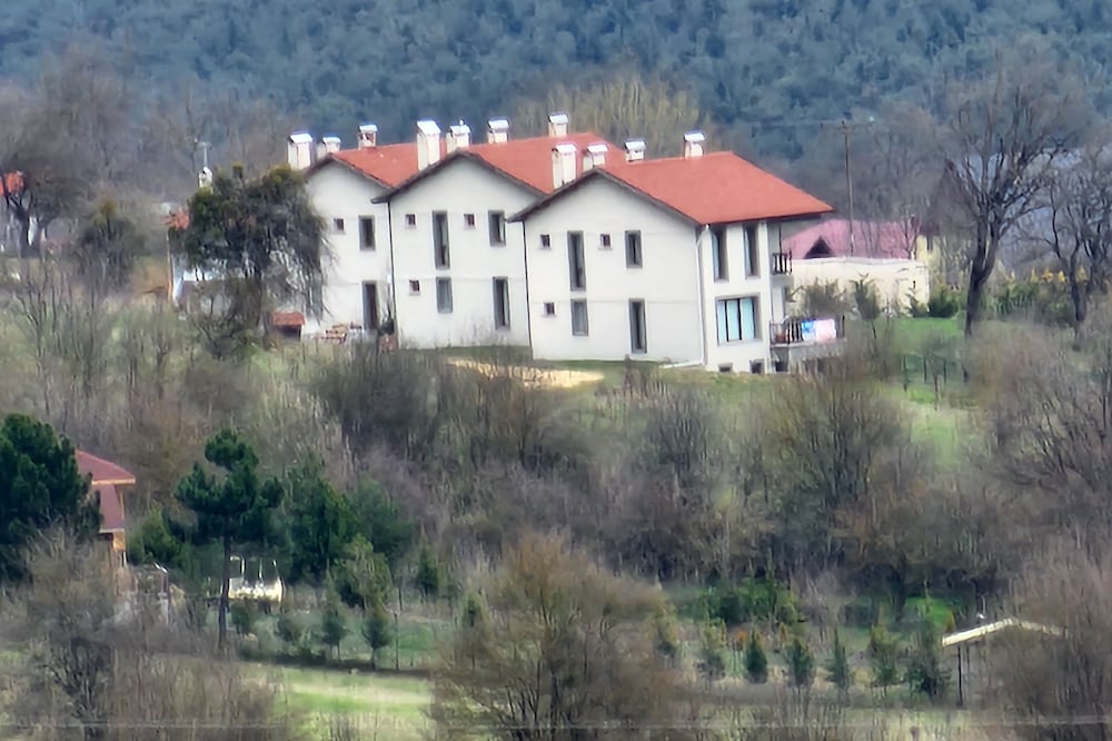 Sefa Konakları