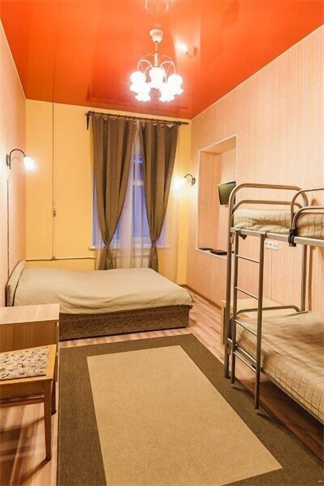 Old Flat Guest House on Ligovskiy