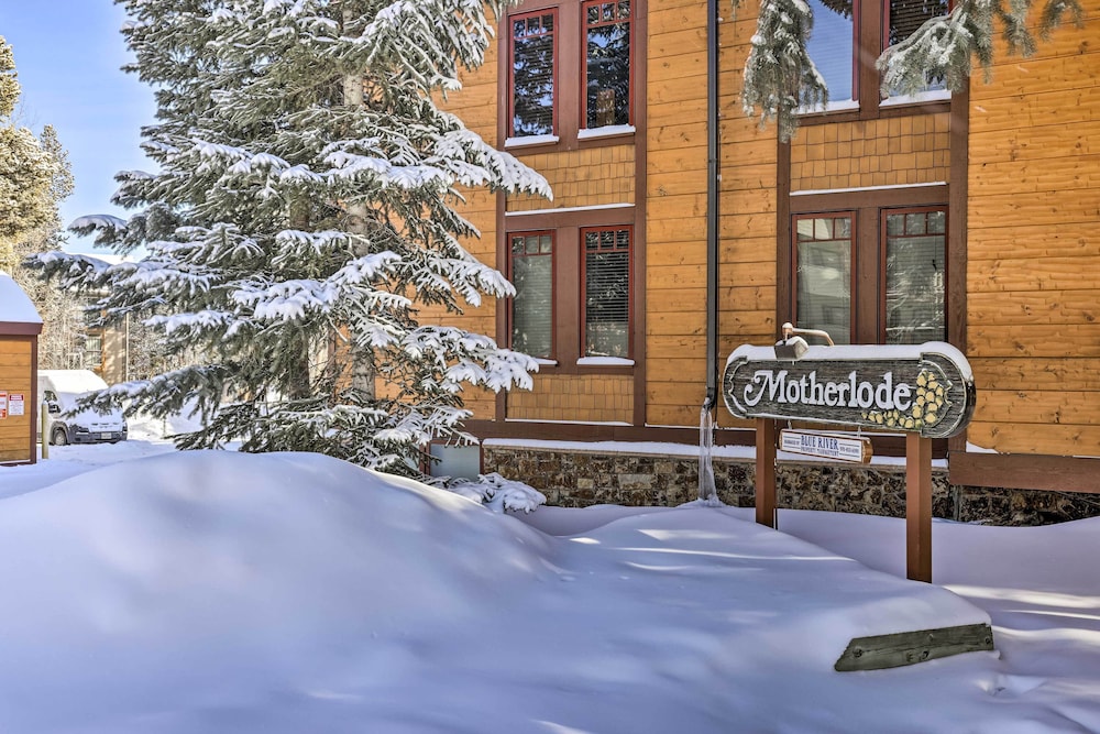 Breck Condo w/ Hot Tub Access: Walk to Main St! view 4