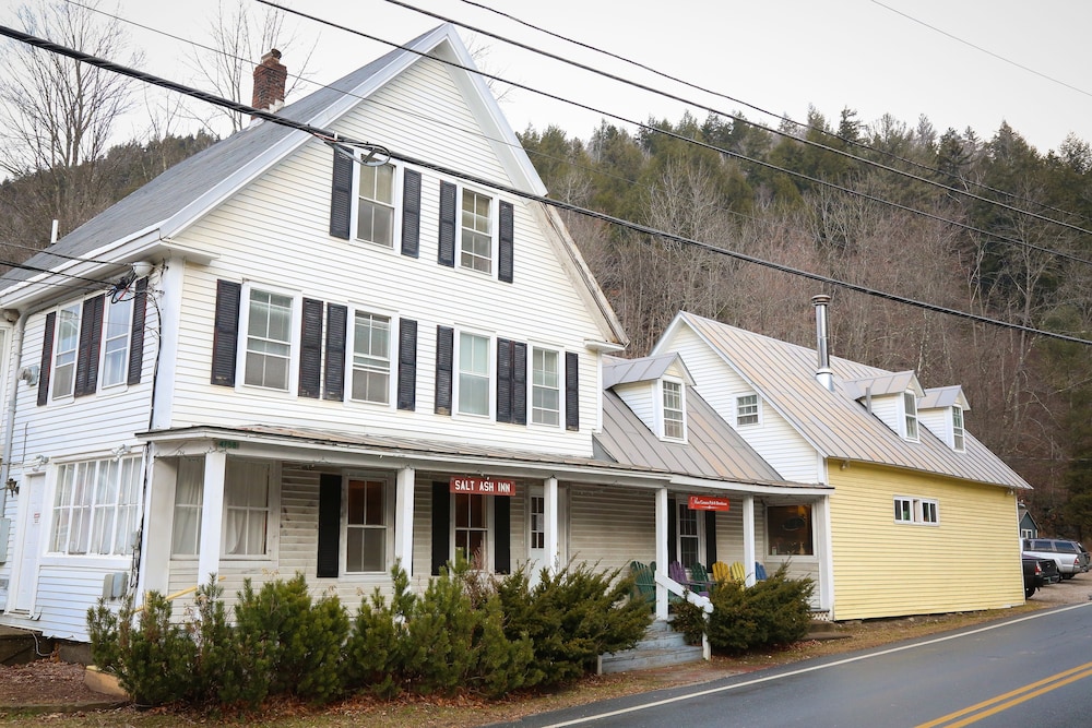 Killington Vacations - Salt Ash Inn - Property Image 1