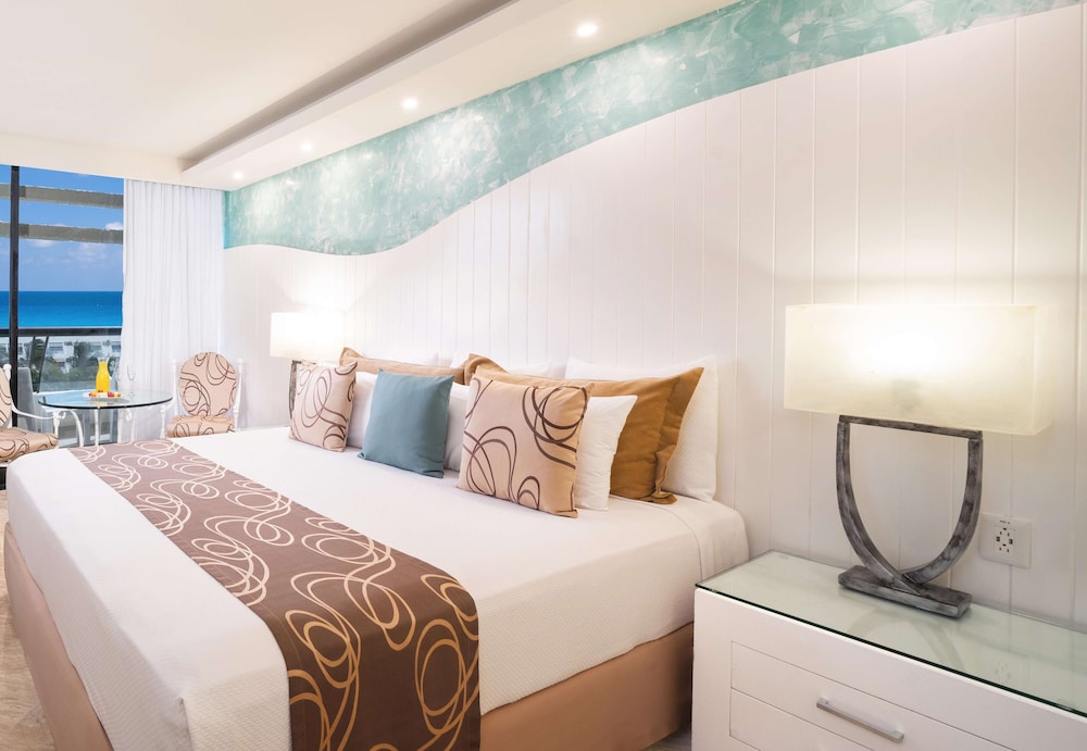 The Grand Oasis Cancun - All Inclusive