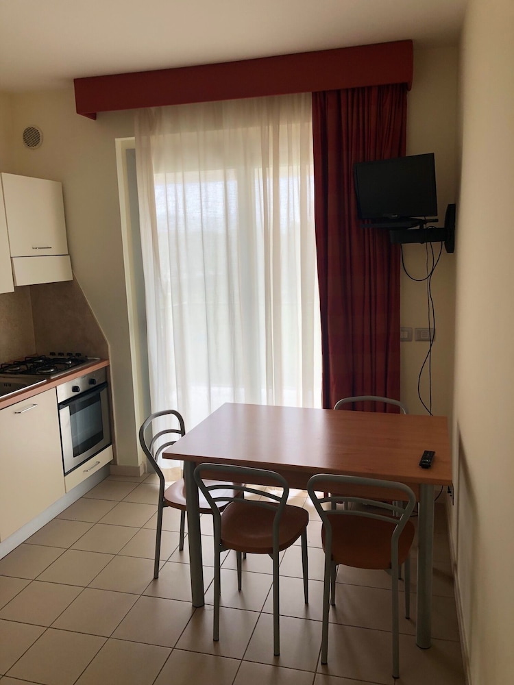 Residence Roseto Pool Seaview Abruzzo