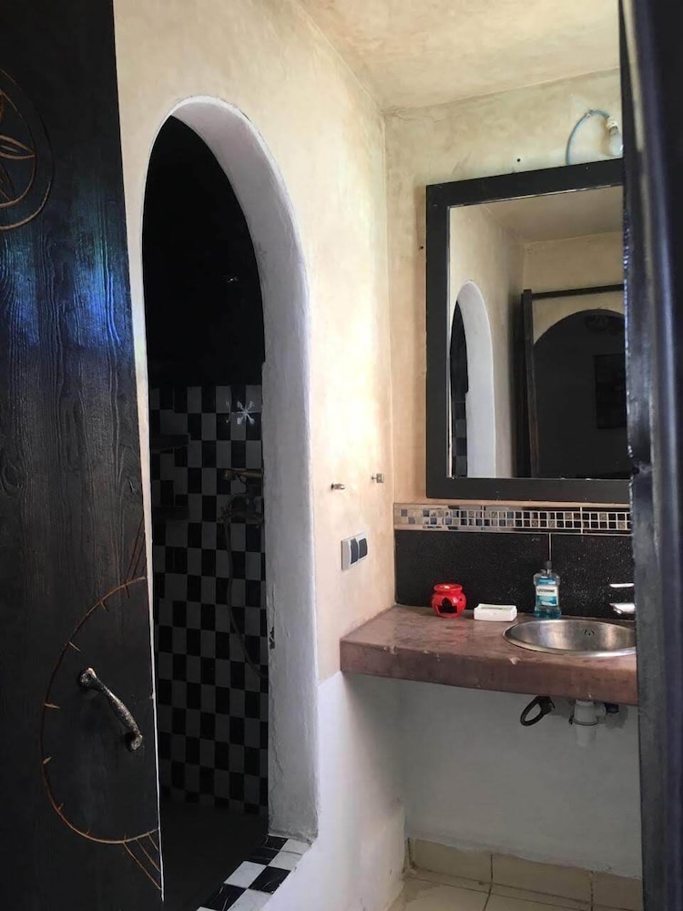 Essaouira youth Riad