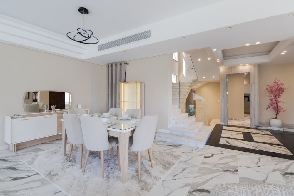 villa with garden in palm hills compound