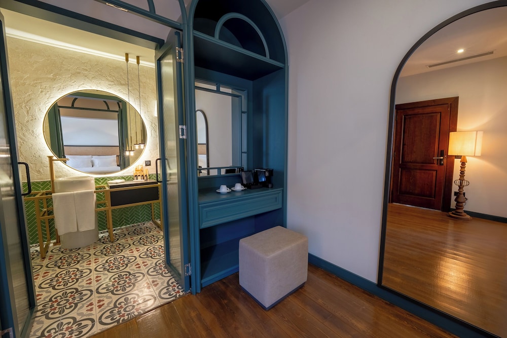 Belmondo Süitler - Image 120