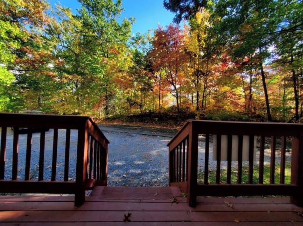 Gatlinburg Mountain Cabin