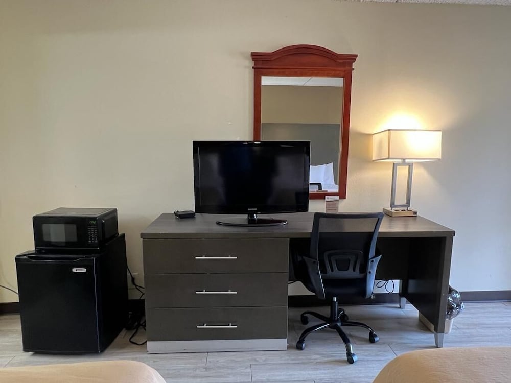 Rodeway Inn Walterboro I-95