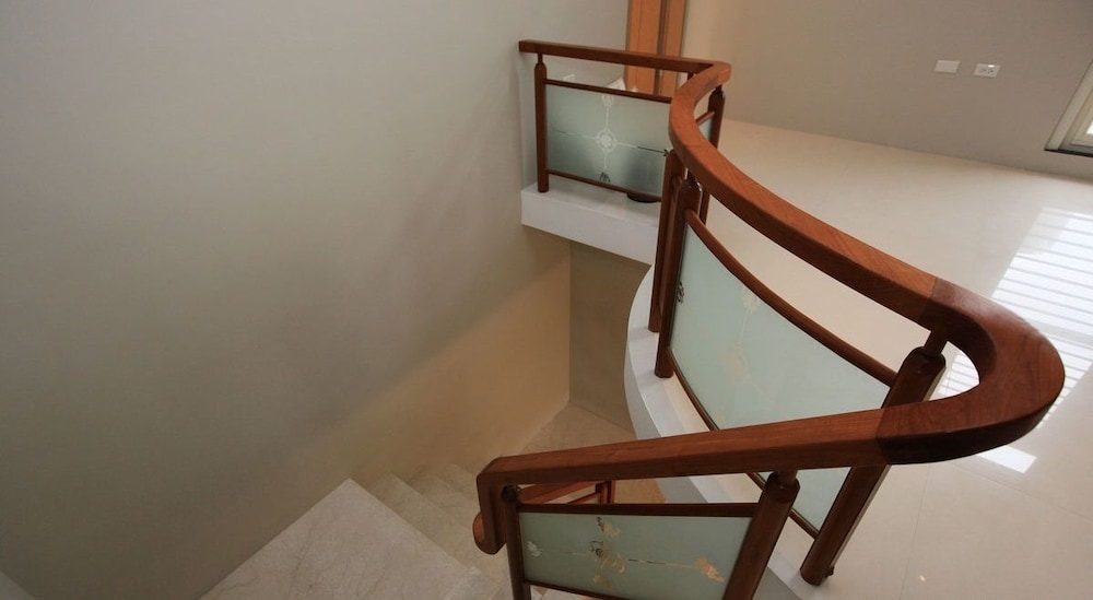 DeepDitch B&B