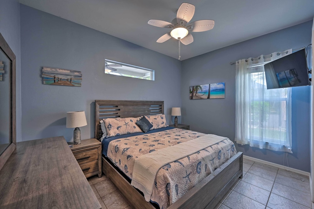 Spacious Canalfront Oasis w/ Pool Hot Tub! - Property Image 29