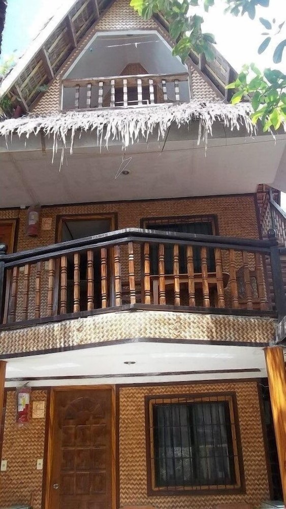 OYO 931 Moreno's Lodging Boracay