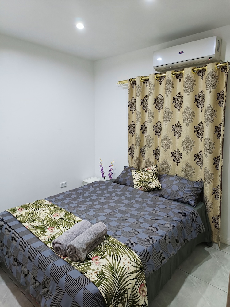 Pacific Apartments-2