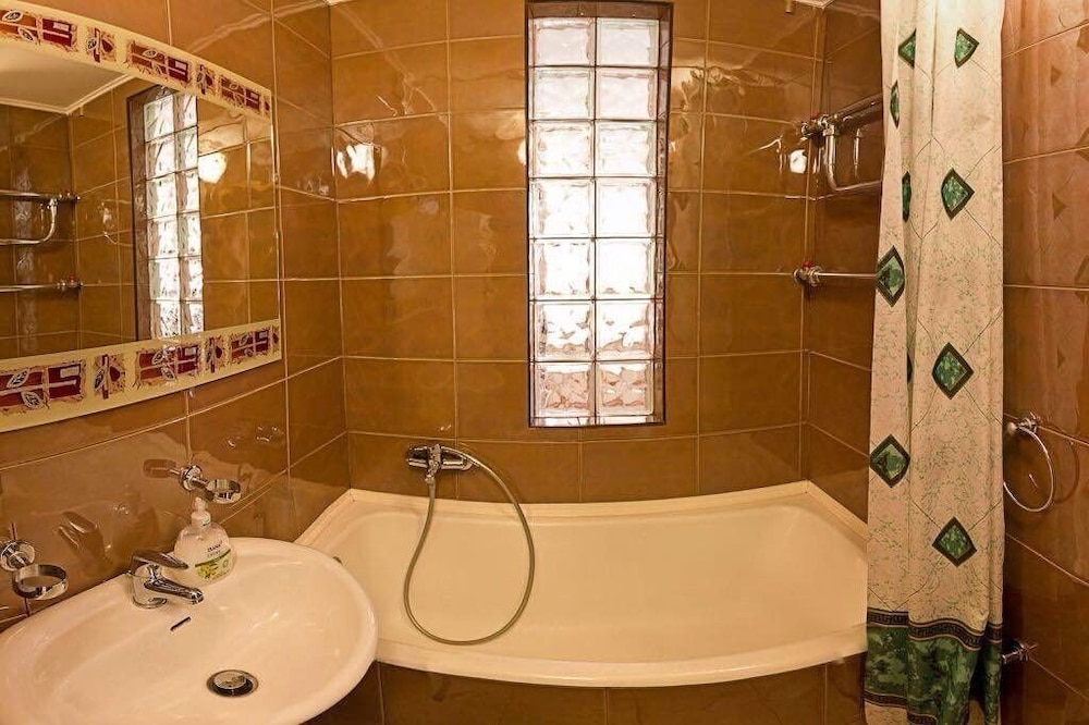 Apart Kiev Bohdana Gavrilishina 18 view 5