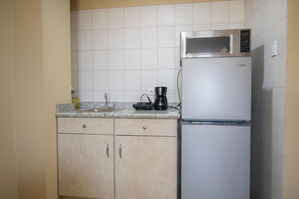 NEW Bay Harbor Studio 203