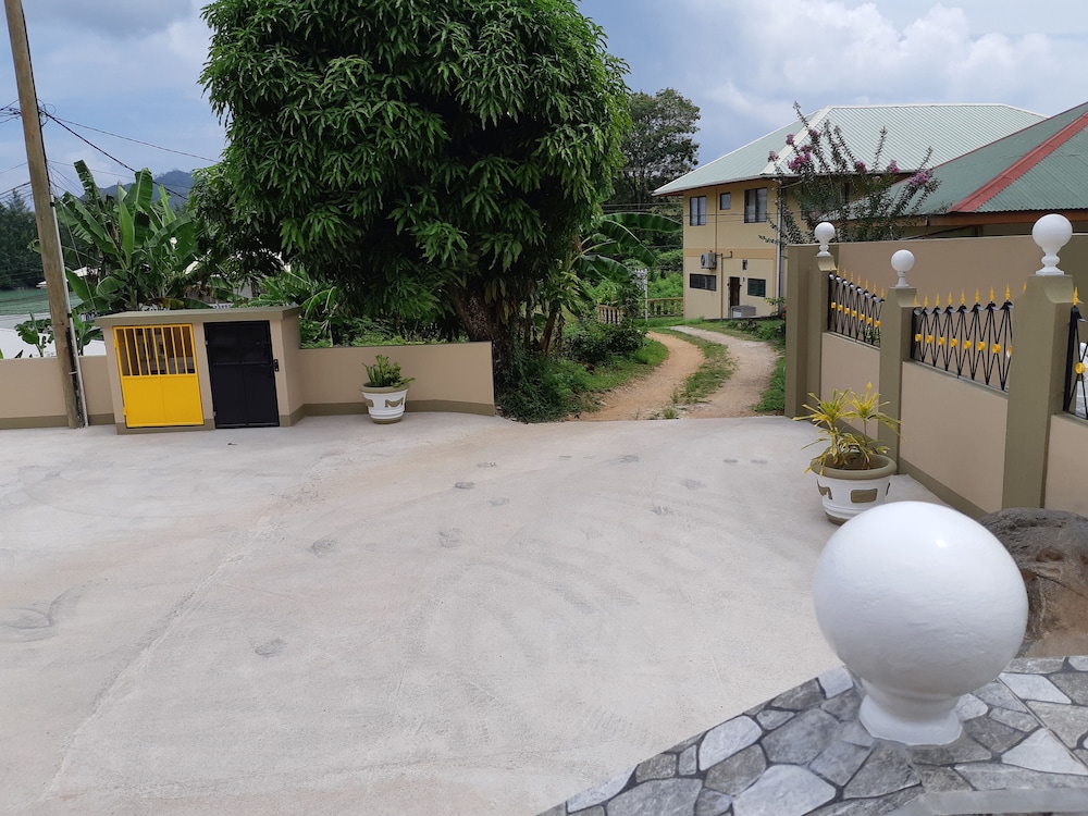 Relax and Quiet Place photo 3