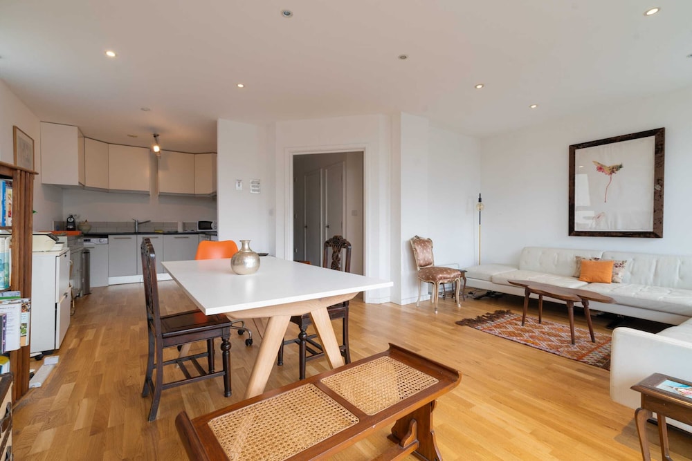 Regent's Canal View Apartment view 4