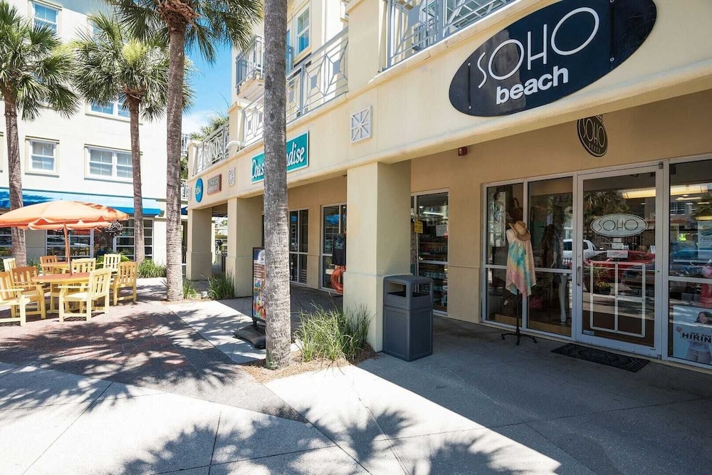 Newly Built, Walk to Dune Allen Beach, Pool 30A Ocean Pearl by Avantstay