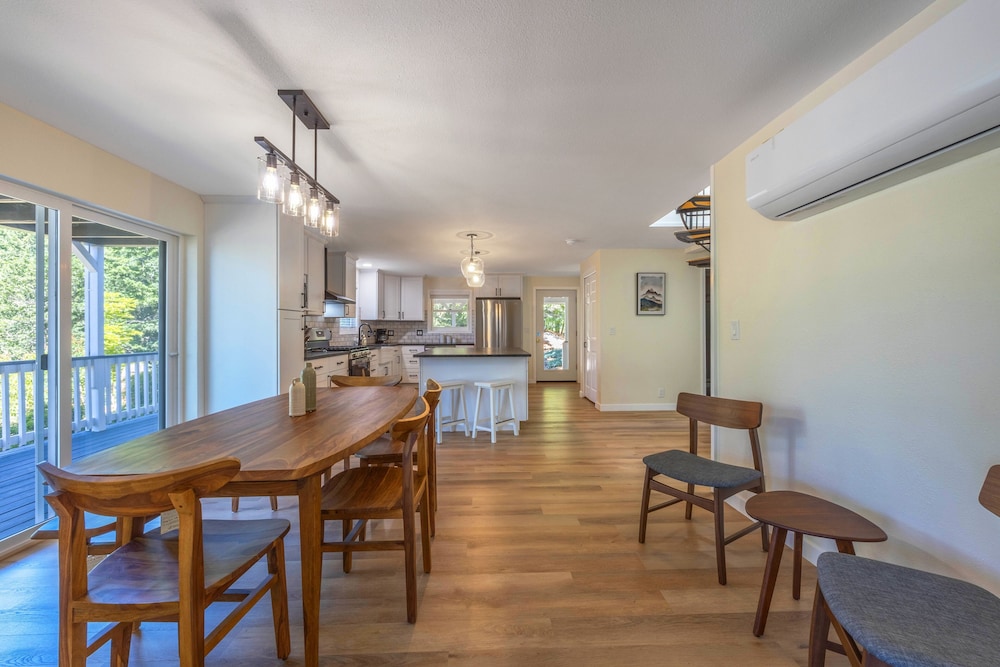 Orchard Haven Combo 6 Bedroom Home by RedAwning