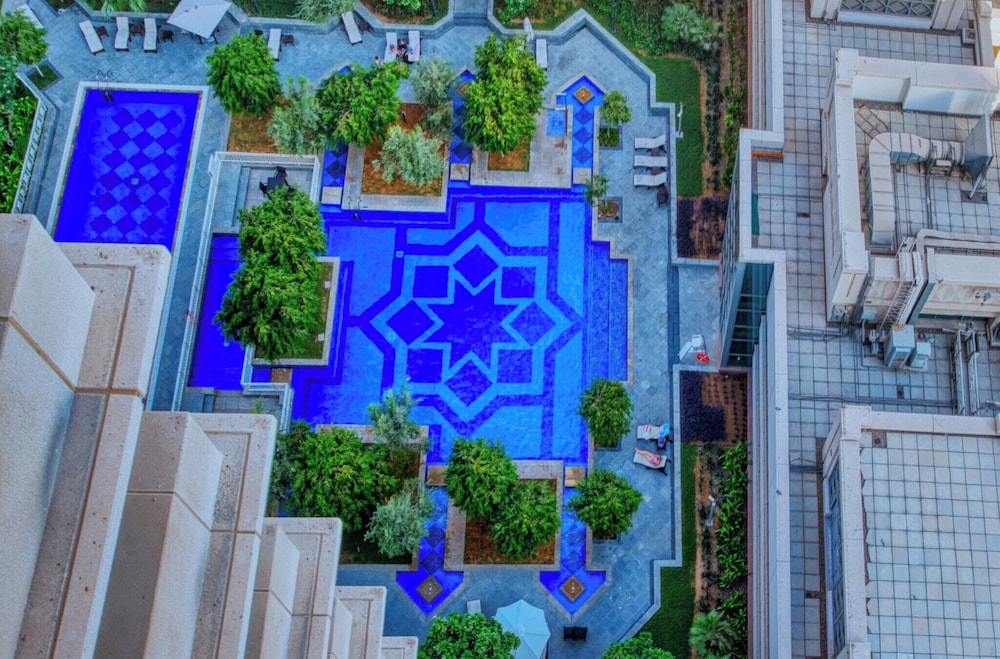 GLOBALSTAY 29 Boulevard Tower 1