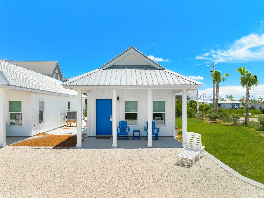 Cape Cottages by Panhandle Getaways