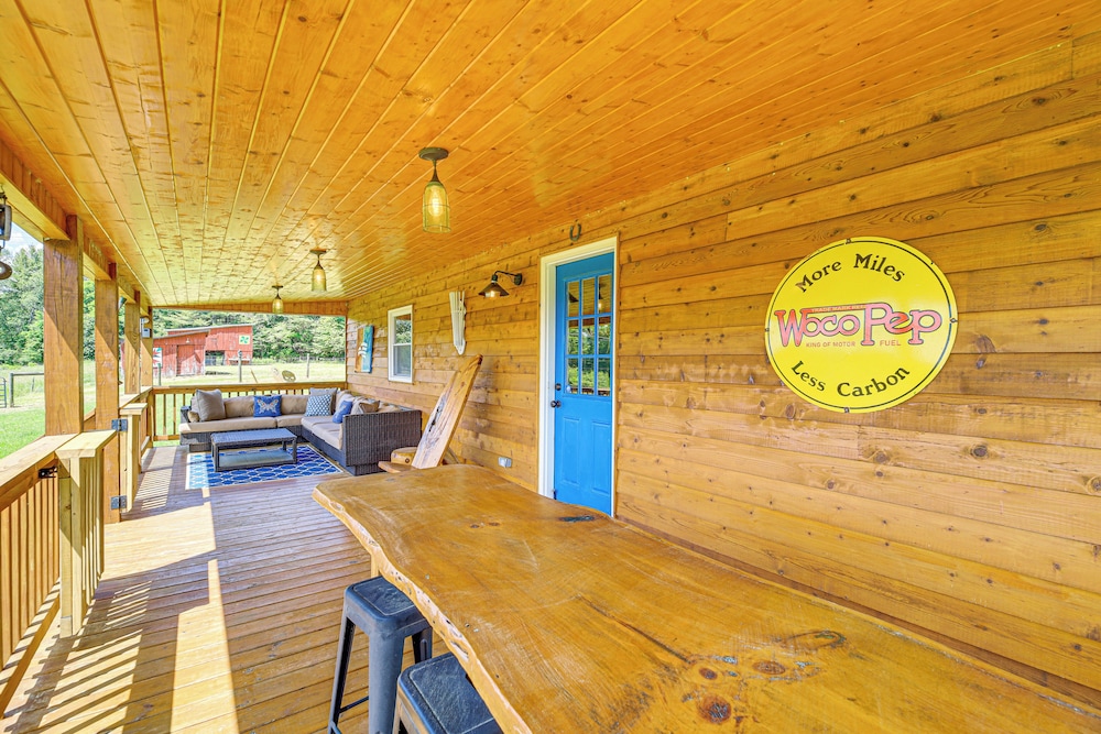 Deck & Scenic View: Historic Cabin in Piney Creek! view 3