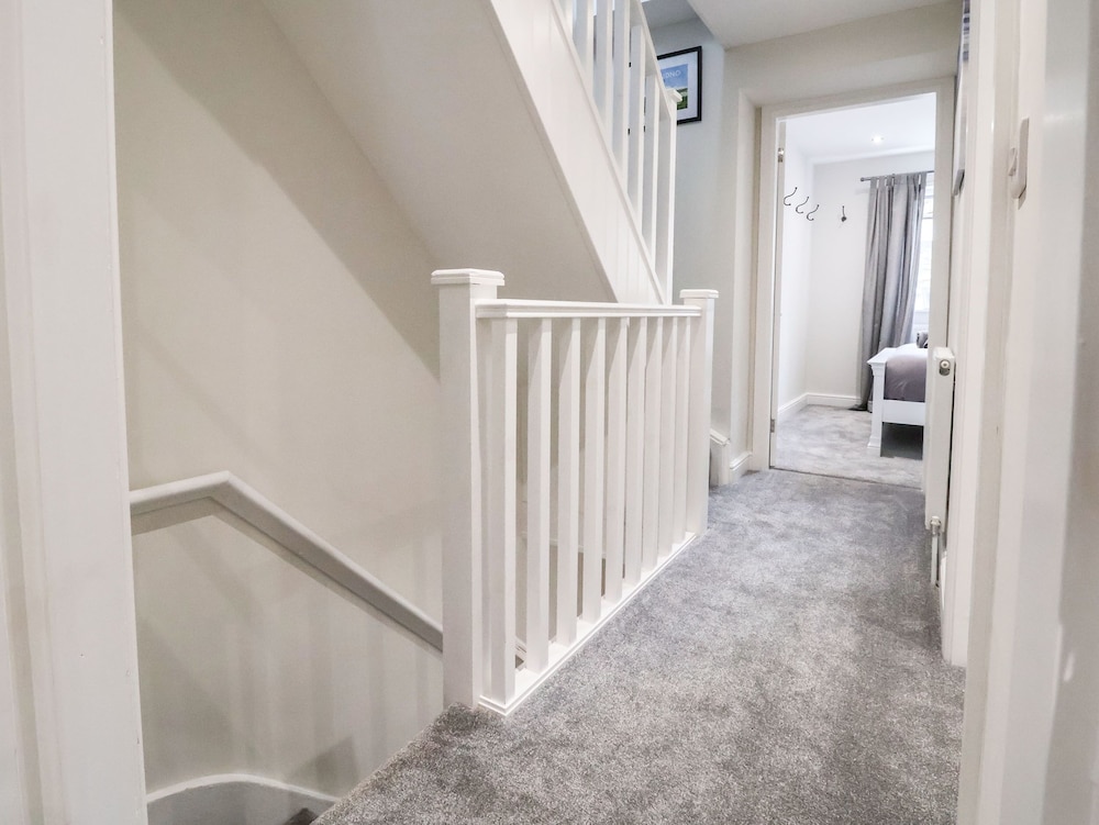 4 Railway Terrace