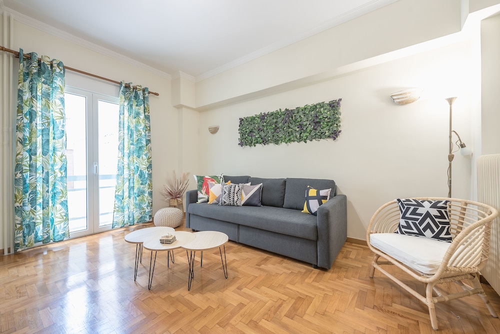 Boutique Suite by Cloudkeys