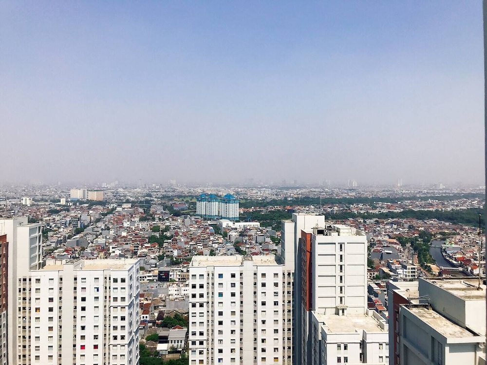 Sky Heaven Greenbay in North Jakarta