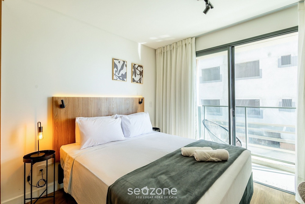 Studios With Side Sea View at Penha Spot PSO - L