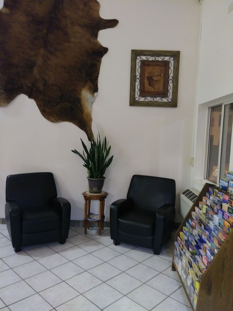 Canon City Vacations - Econo Lodge - Property Image 66