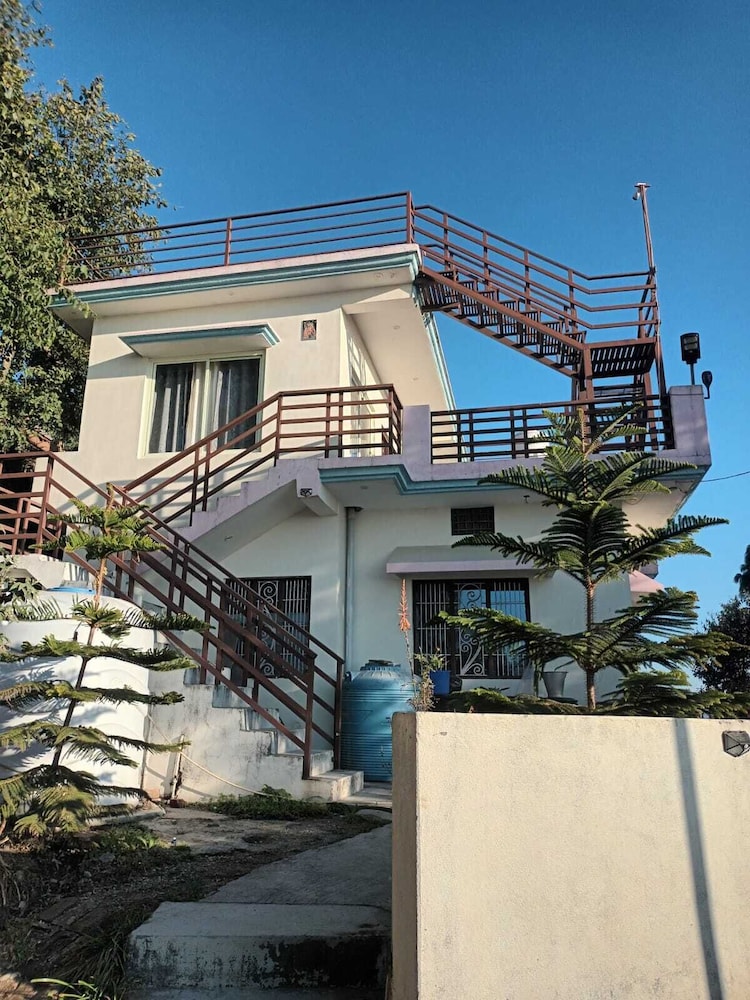 The Hill Heaven HomeStay