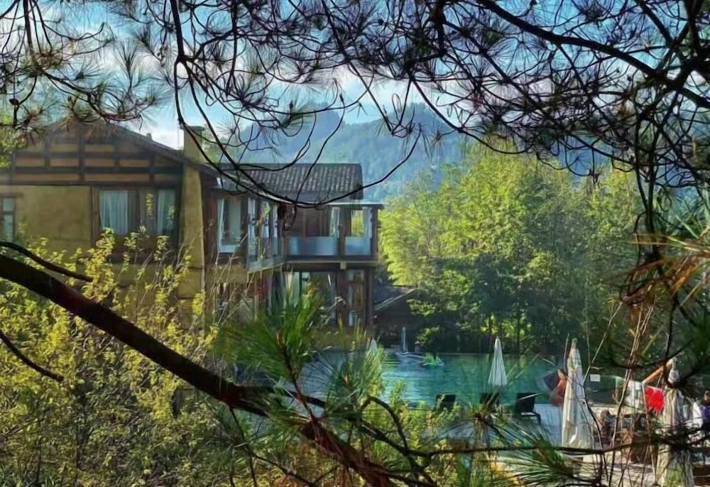 No.5 Valley Lodge