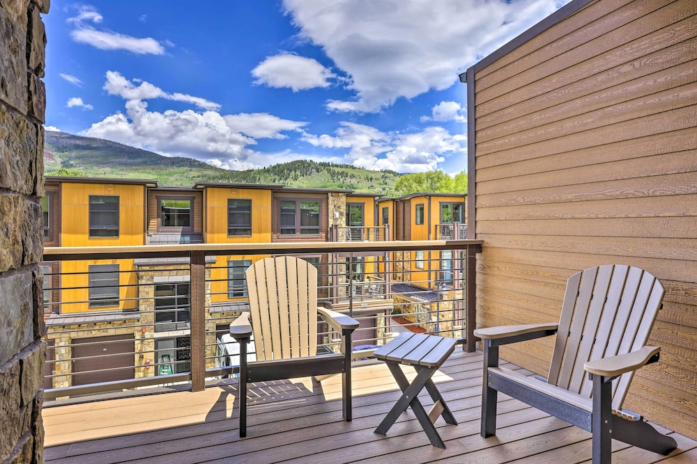 3 Mi to Dillon Reservoir: Condo w/ Balcony! view 5