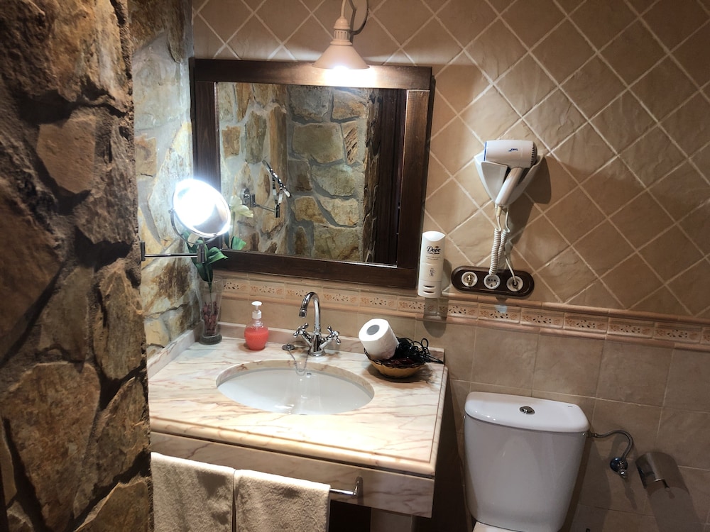 Hostal Dosca photo 2