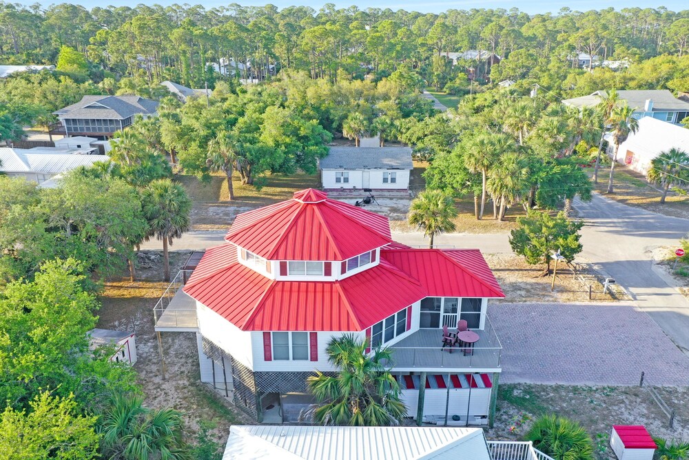 DeLight House