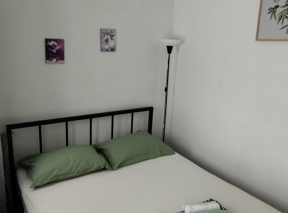 Apartment Leo Povile