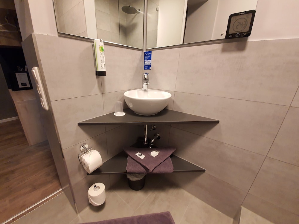 Munich Vacations - Boutique Hotel Falkenturm - Property Image 16