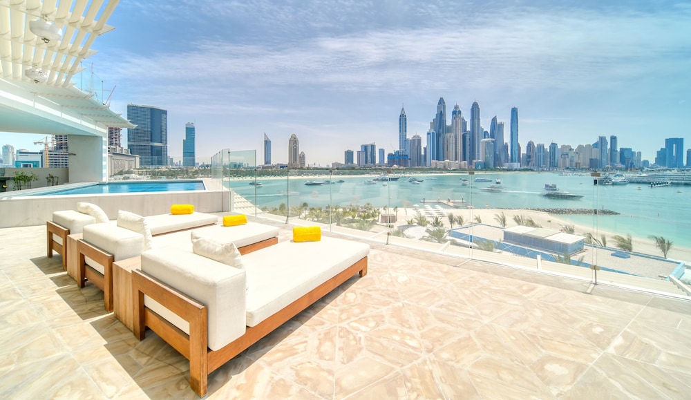 Five Palm Jumeirah Residences -Mint Stay