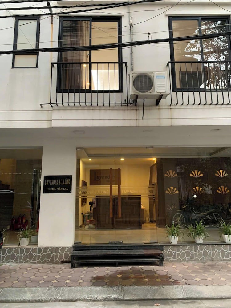 Lavender Building Van Cao