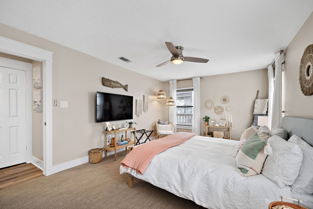 Bay Vista by Ryson Vacation Rentals