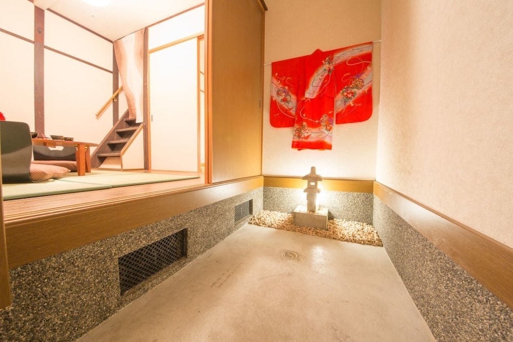 Kyo Machiya Nijo view 2