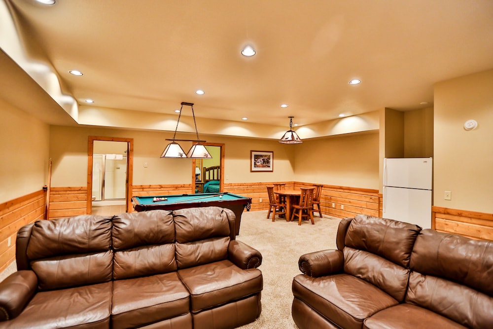 Grand View Lodge