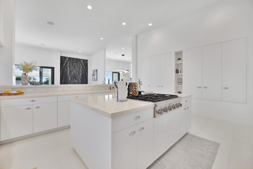 Morning View Malibu - Malibu Masterpiece in the Making w/ Views & Beach Access