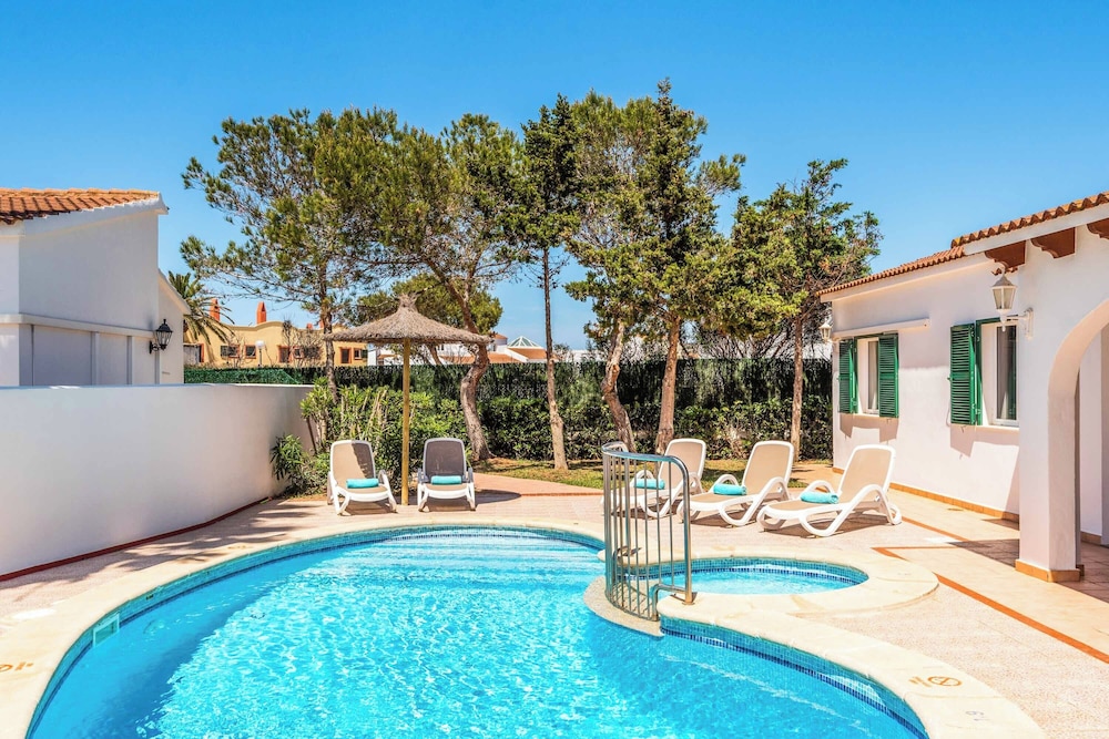 Villa Raquel Blanes