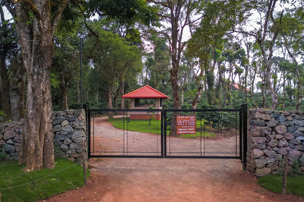 Amã Stays & Trails Alpenhof , Coorg
