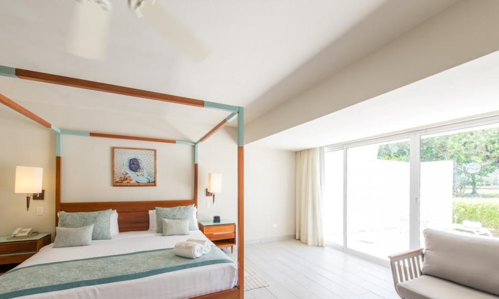 VH Atmosphere - Adults Only - Property Image 14