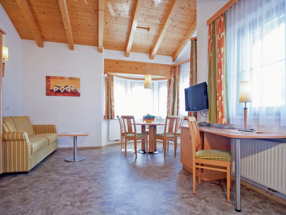 Apartment in Kaltenbach Near Ski Lift