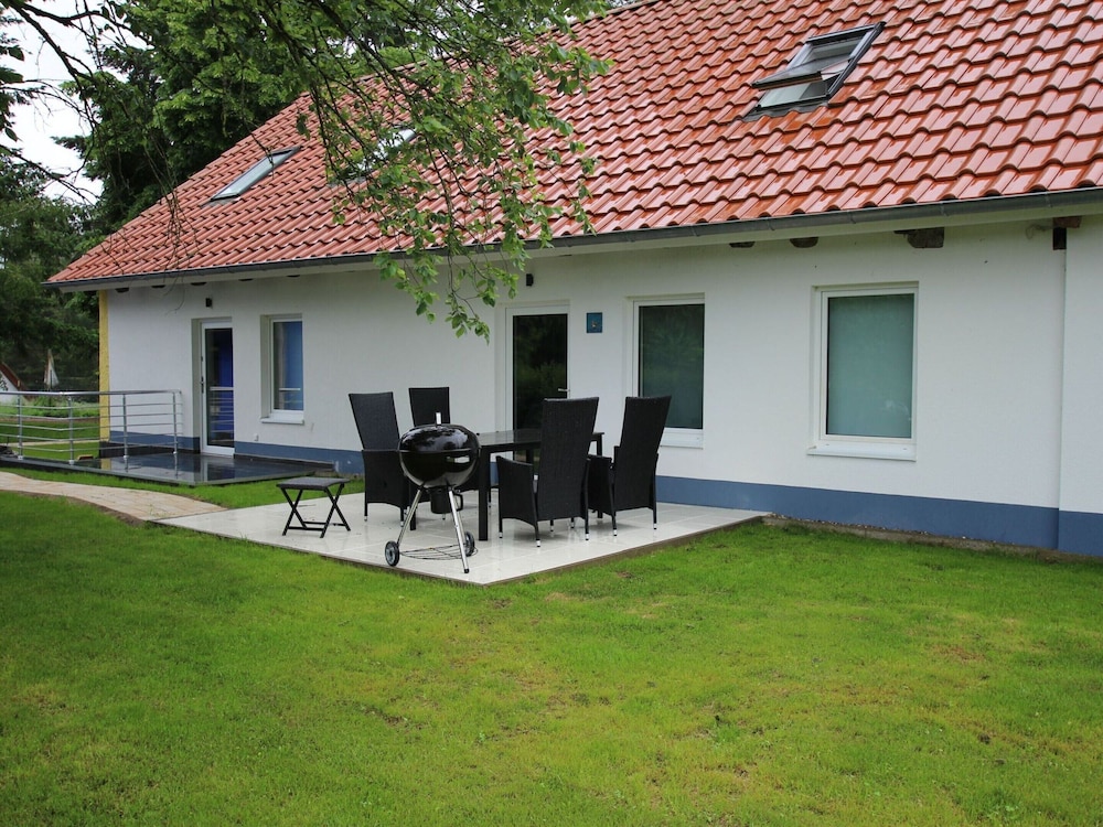 Terraced House, Lohmen