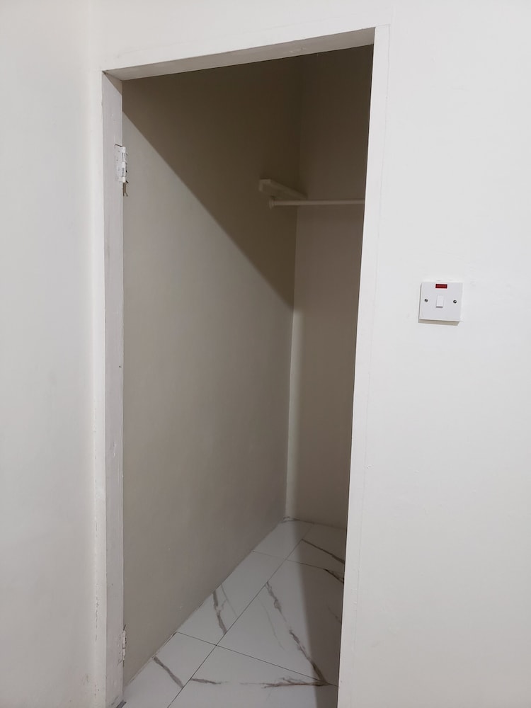 Chateau's Tranquil Apartments