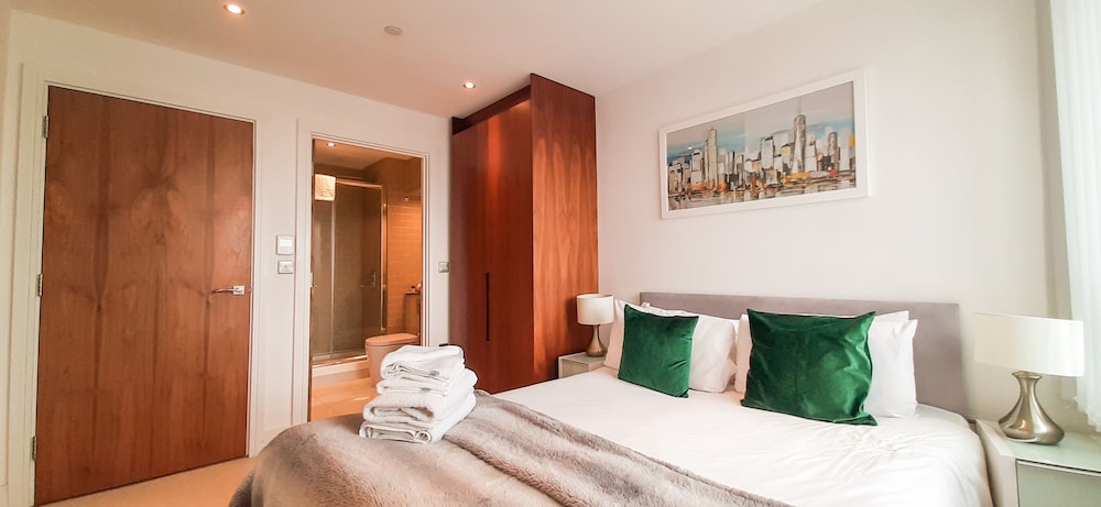 MySquare Apartments Canary Wharf